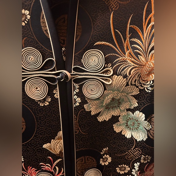 Chinese Style Silk Brocade Jacket size Large/XL - Picture 4 of 8